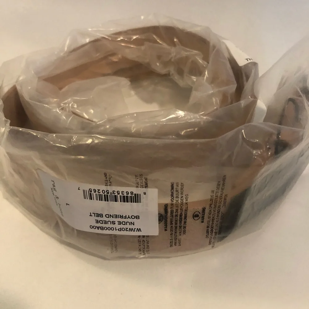 NWT $160 Rag & Bone Suede Boyfriend Belt, Nude, L